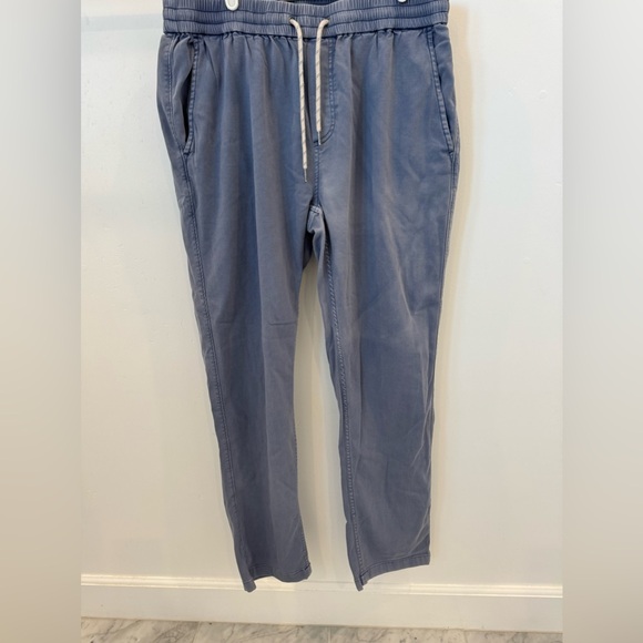 Faherty Mens Essential Drawstring Pants size L, color Ember (blue grey) - Picture 1 of 7